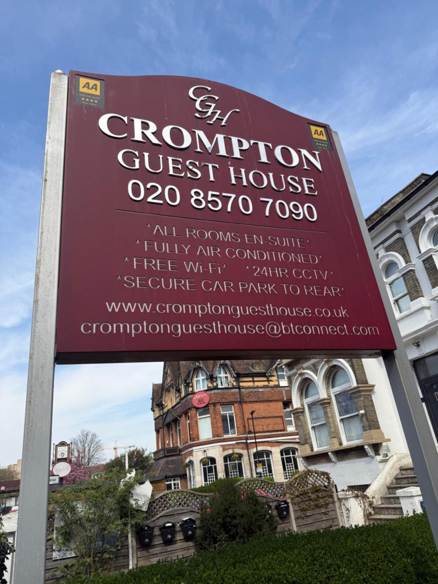 Crompton Guest House Hounslow Exteriör bild