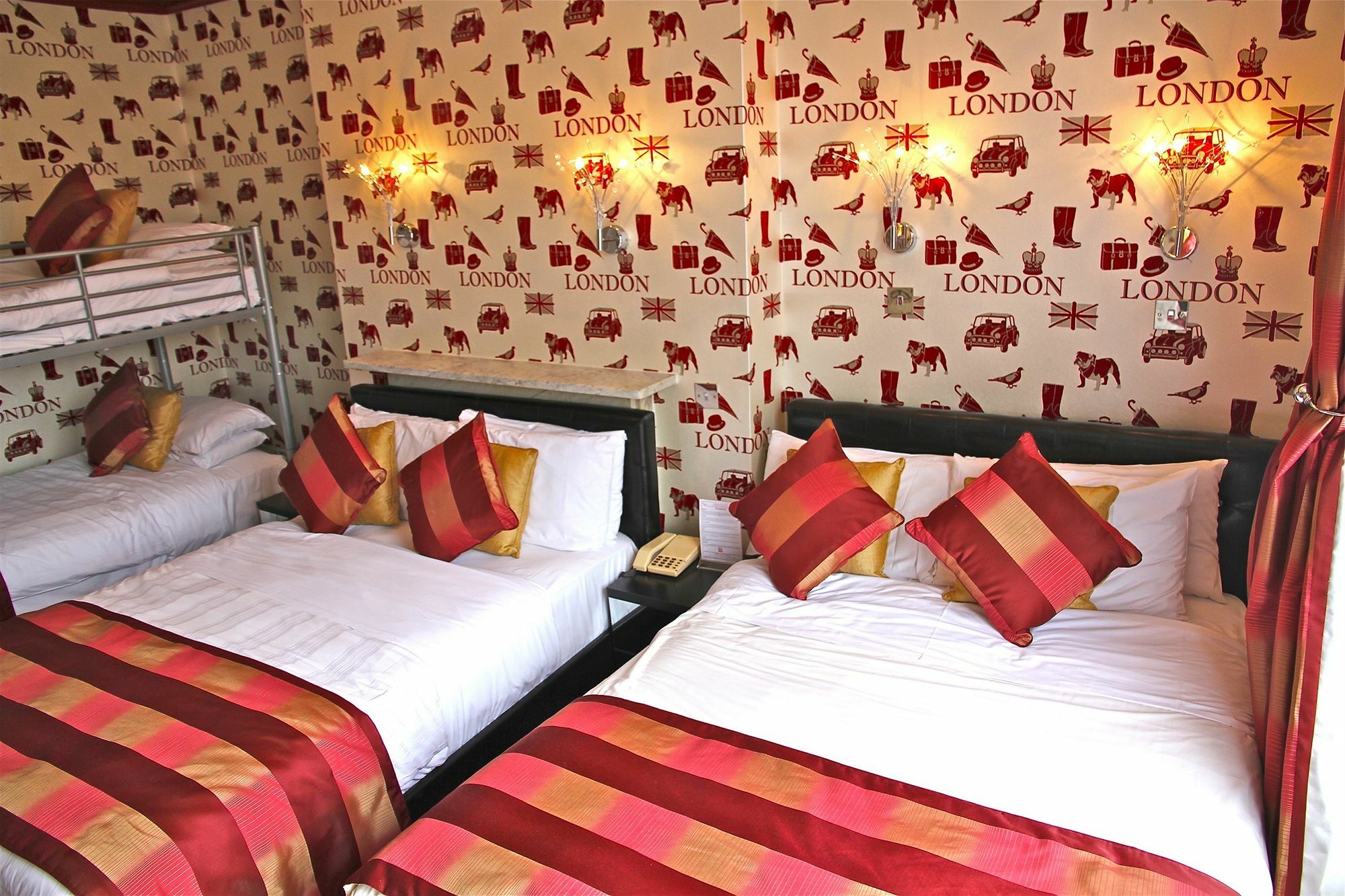 Crompton Guest House Hounslow Exteriör bild